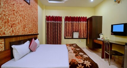 Hotel Akash Room Type - Deluxe AC
