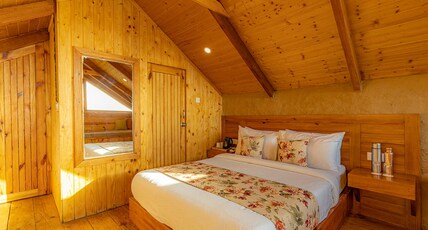 StayVista at Daafi House Room Type - 2 Bedroom Sarion Cottage @ Daafi
