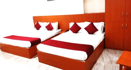 The K11 Express (Near Express Avenue) Room Type - Family 4 Bed AC Room The K11 Express (Near Express Avenue) Room Type - Family 4 Bed AC Room