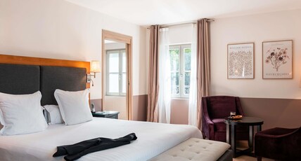Hotel Castel Maintenon - Handwritten Collection Room Type - Classic Room with 1 double bed