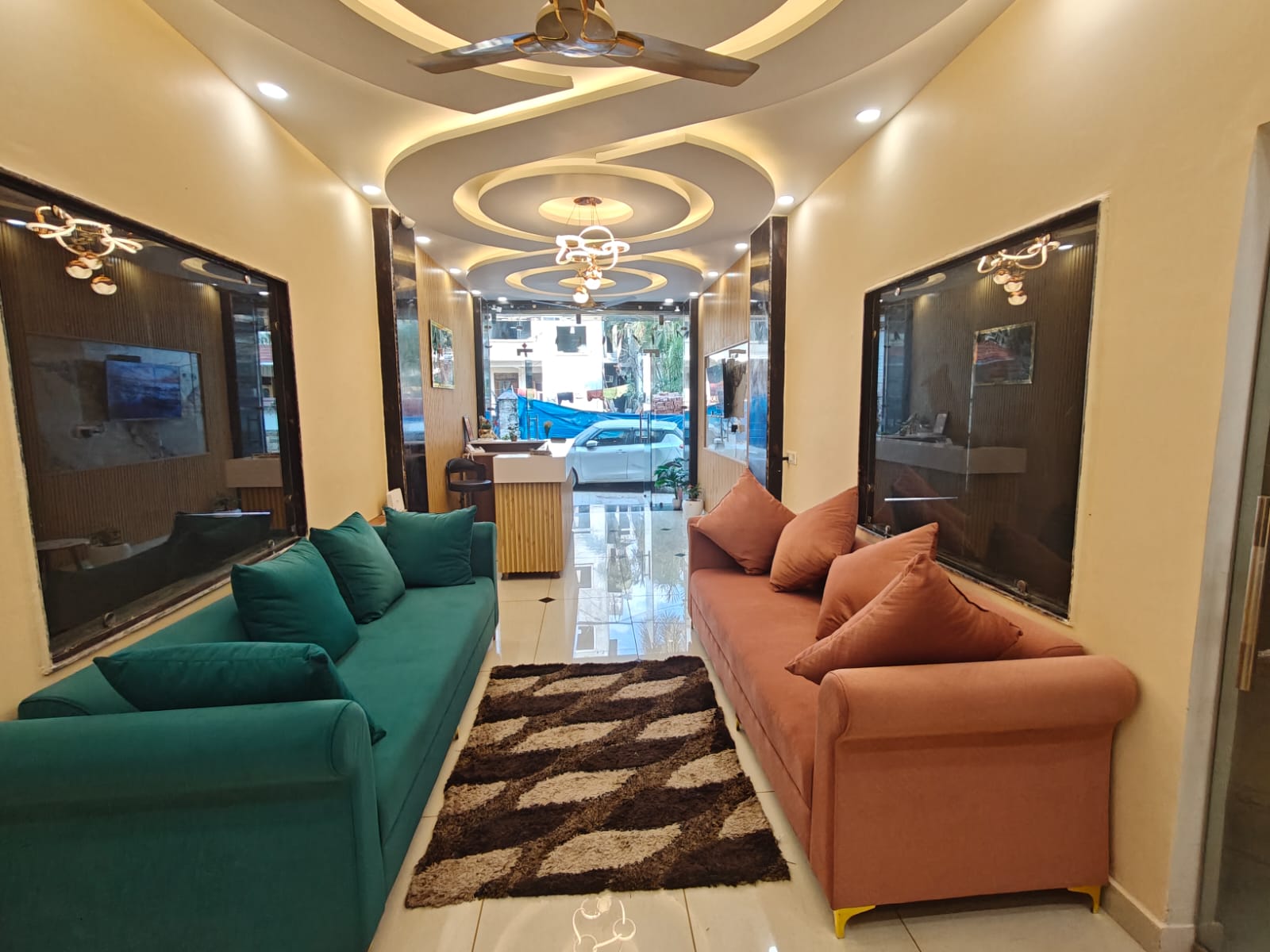Main gallery