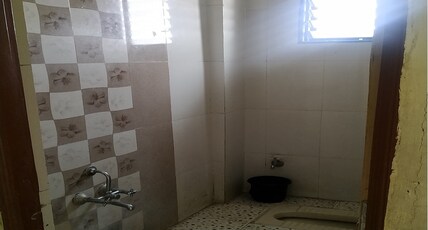 Hotel SaiDhan Room Type - Deluxe Room