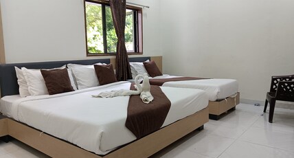 Maruti home stay Room Type - 3 bed family room 201