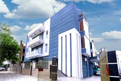 Hotel Nirvana Inn and Banquet Near Expo Mart