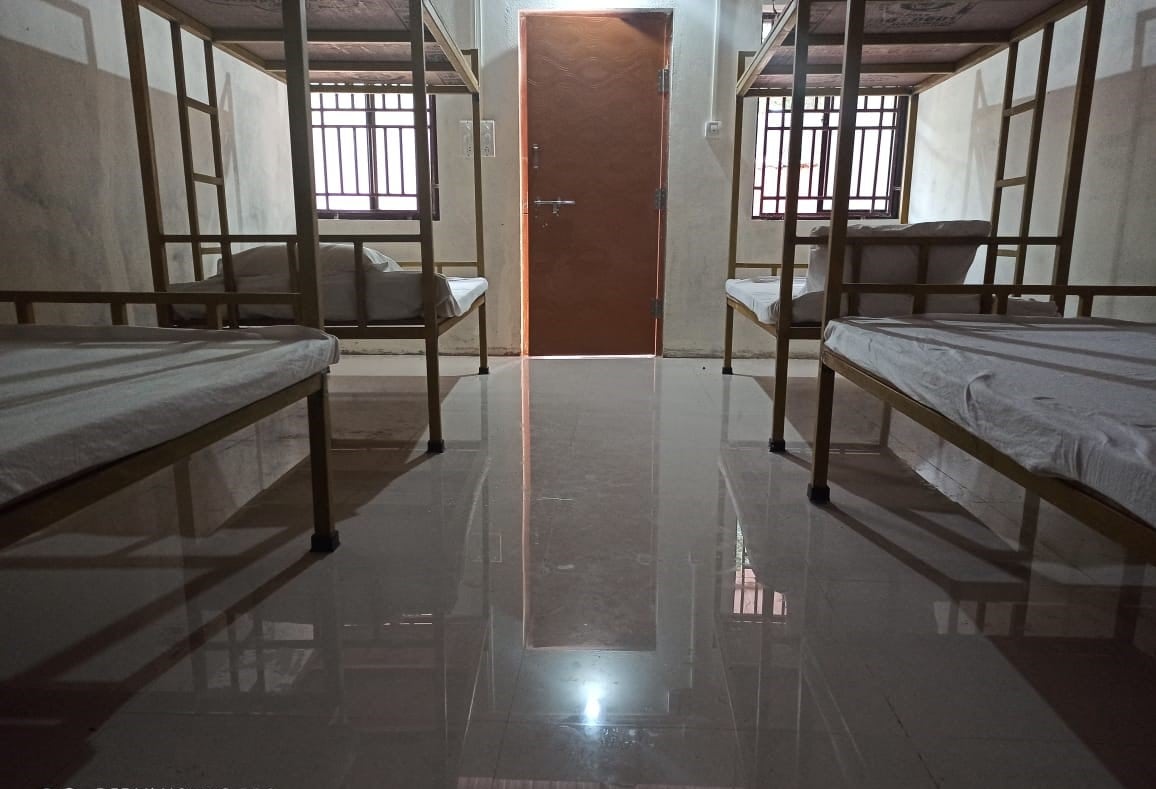 Sea Top View Hostel - Tap to explore photos