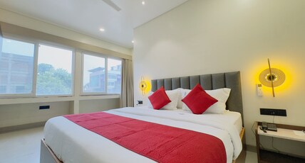 SRIMAD HOTEL Room Type - Executive Rooms