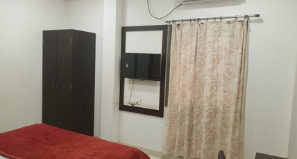 Hotel Gungun Room Type - Deluxe AC Room with Private Ensuite Washroom