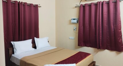 Urban Stay Room Type - Standard King Room
