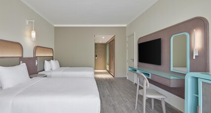 DoubleTree by Hilton Mangroovy El Gouna Resort Room Type - TWO DBL BD SUP RM-POOL VW