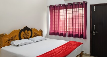 Hotel Sakshi Palace Room Type - Standard AC double room with private washroom