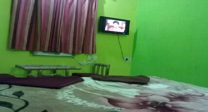 Hotel Brindavan Room Type - Suite Room