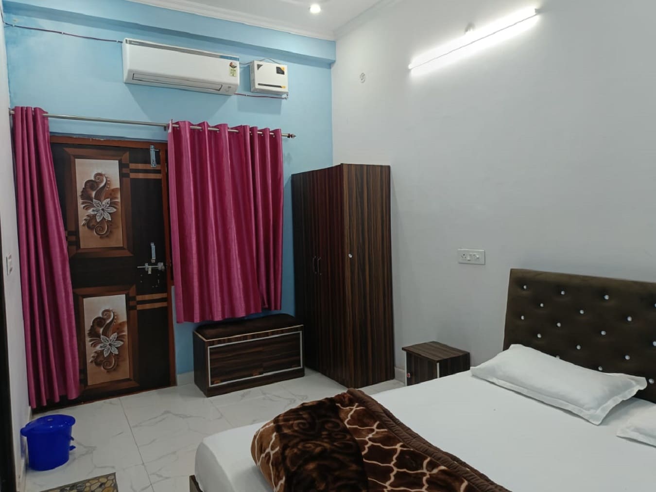 Hanumat Kripa Homestay - Tap to explore photos