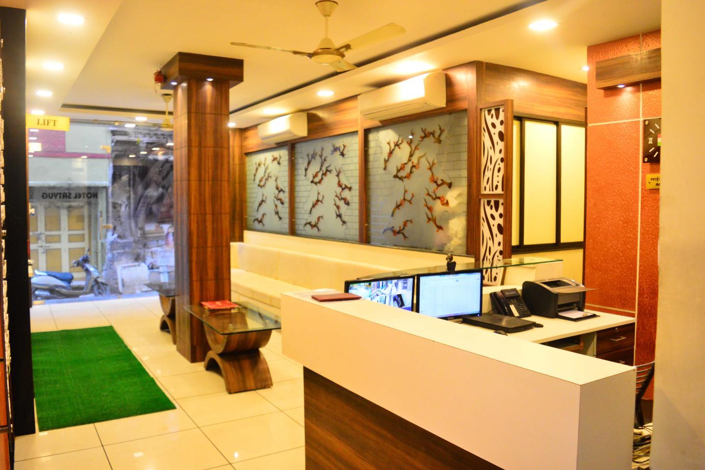 Main gallery