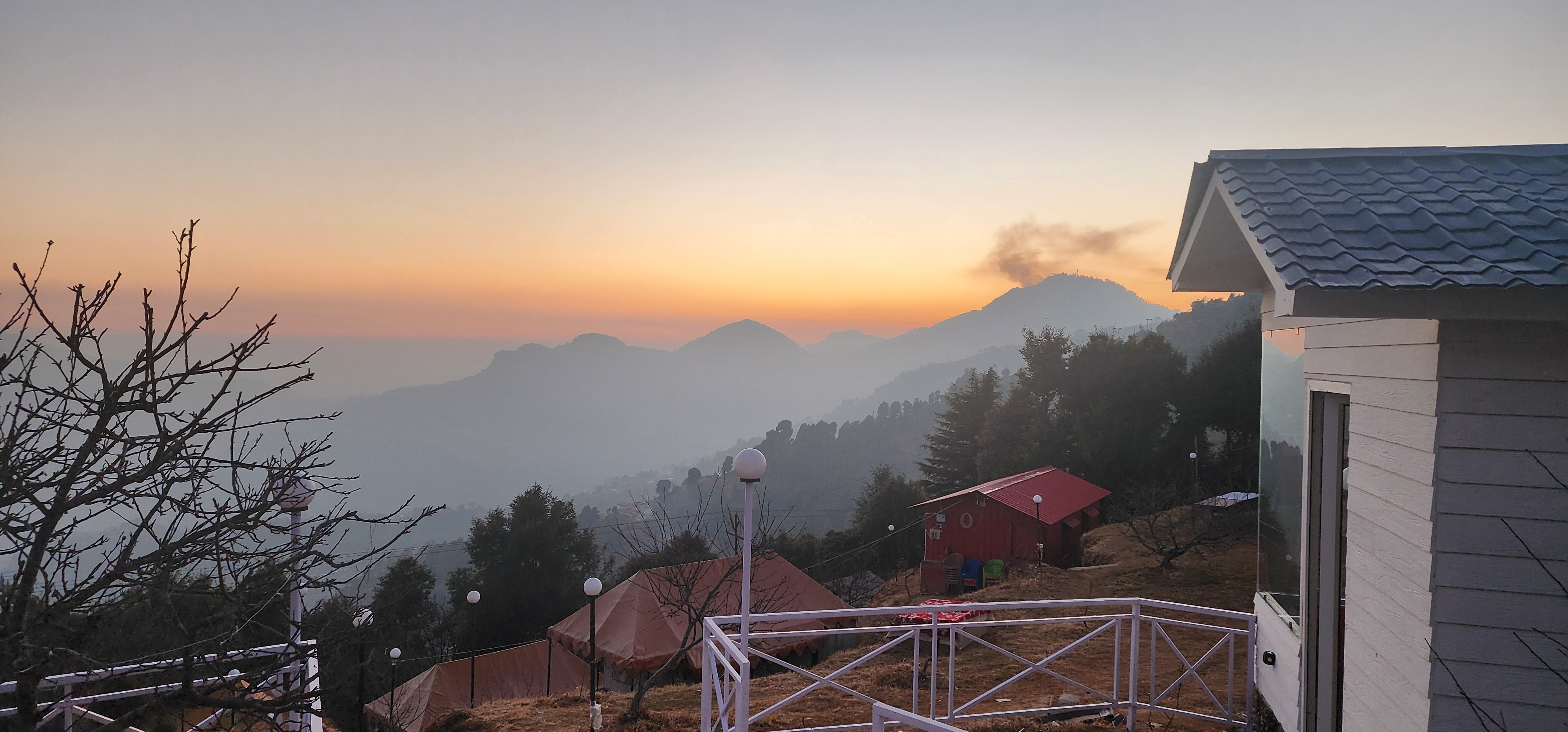 InstaView Kanatal - Tap to explore photos