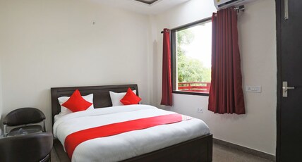 Blue Bay Residency Room Type - Standard Non AC Room