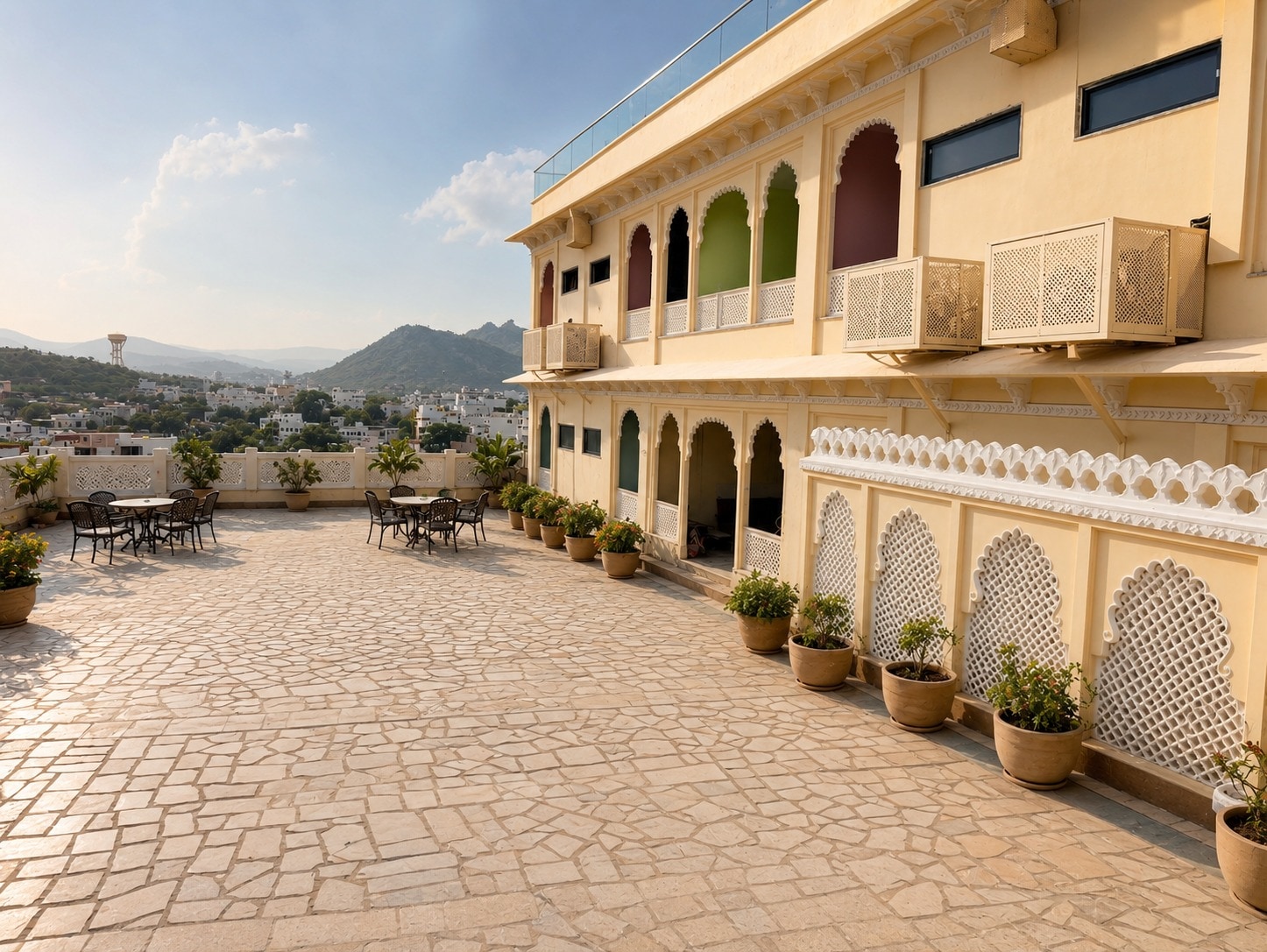 juSTa Luxe Monsoon Palace - Tap to explore photos