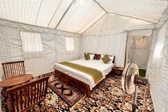 Luxury Swiss Camp By Monkey Tail