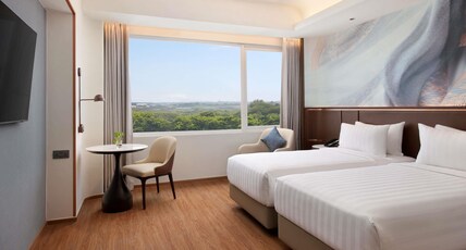 Mercure Serpong Alam Sutera Room Type - Privilege Room - 2 single beds