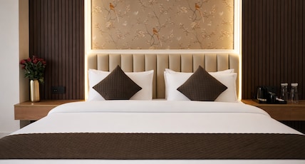 Silkwood @ Rajpur Road by Zenvana Room Type - Luxury Room with Mountain View Silkwood @ Rajpur Road by Zenvana Room Type - Luxury Room with Mountain View