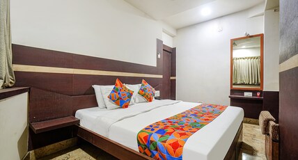FabHotel Shravan - Nr. Eternity Mall Room Type - Deluxe Room