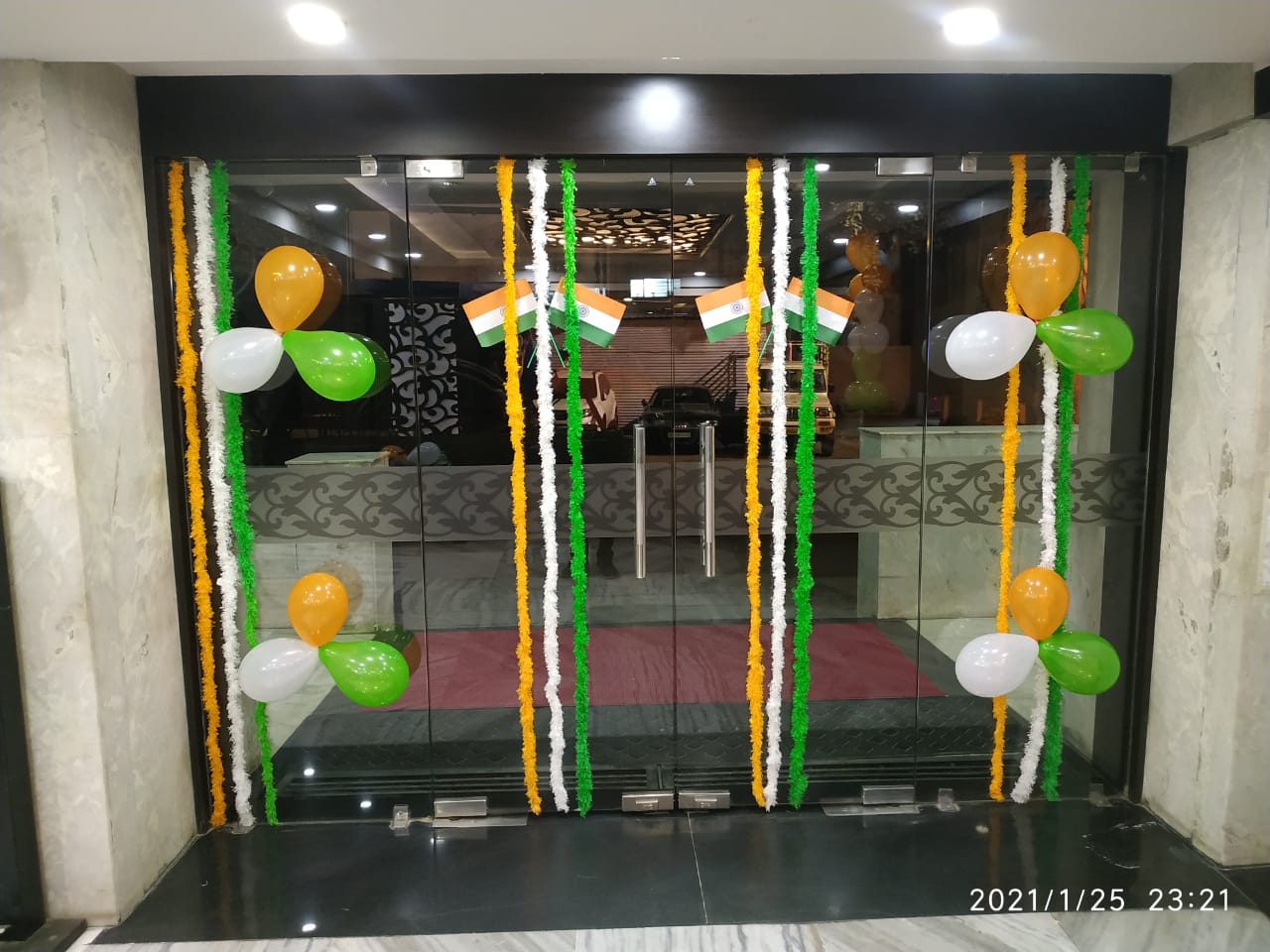 HOTEL SONALI REGENCY - Tap to explore photos