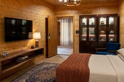 LANDMARK RESORT