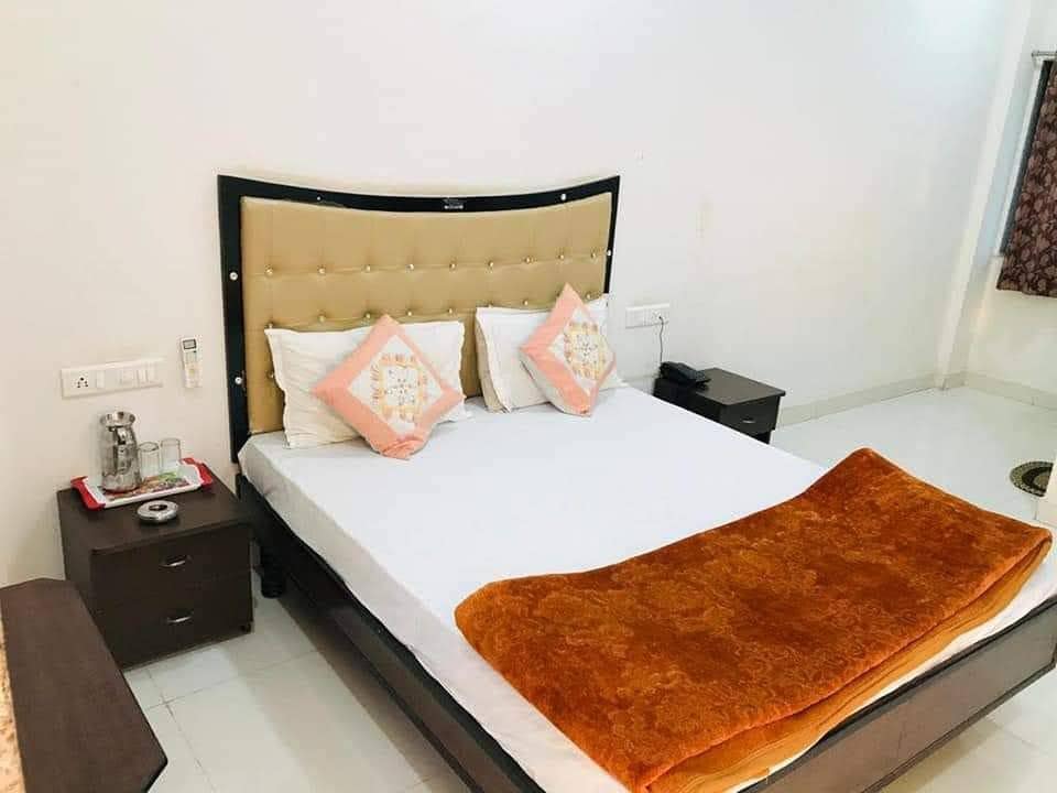 Hotel Paavan Sparsh and Resort - Tap to explore photos