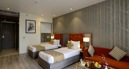 Hotel Deep Clarks Inn Lucknow Room Type - Executive Twin Room