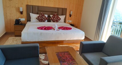 The mukteshwar inn rooftop cafe and resorts Room Type - The mukteshwar inn rooftop cafe and resorts