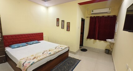 Hotel Sri hari by Hungry house Room Type - Bedroom 1
