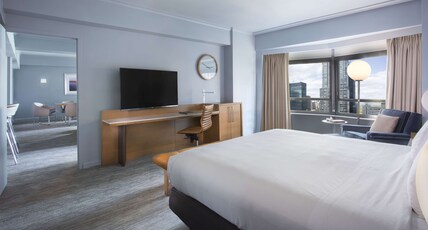 New York Hilton Midtown Room Type - PRESIDENTIAL STE 1BDRM 1KG New York Hilton Midtown Room Type - PRESIDENTIAL STE 1BDRM 1KG