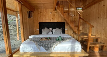 Odin Hostel Shoja Room Type - Quad Sharing Duplex Cottage