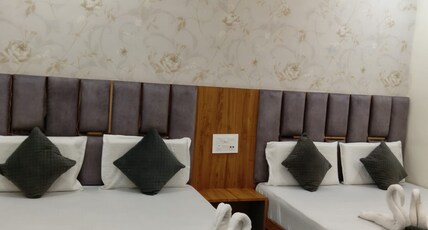 Grey Stone B&B Near Golden Temple Room Type - Four Bed Family Room