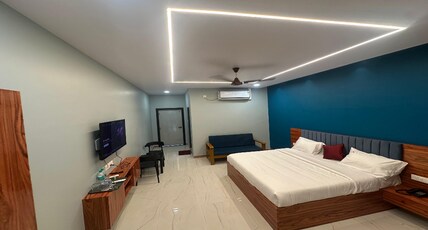 RainbowBeach Resort Room Type - Premium Sea Side Room