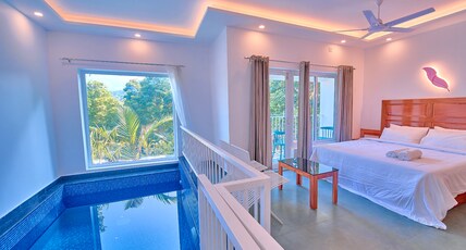 Ice cliff Resort Room Type - Private Pool Suite
