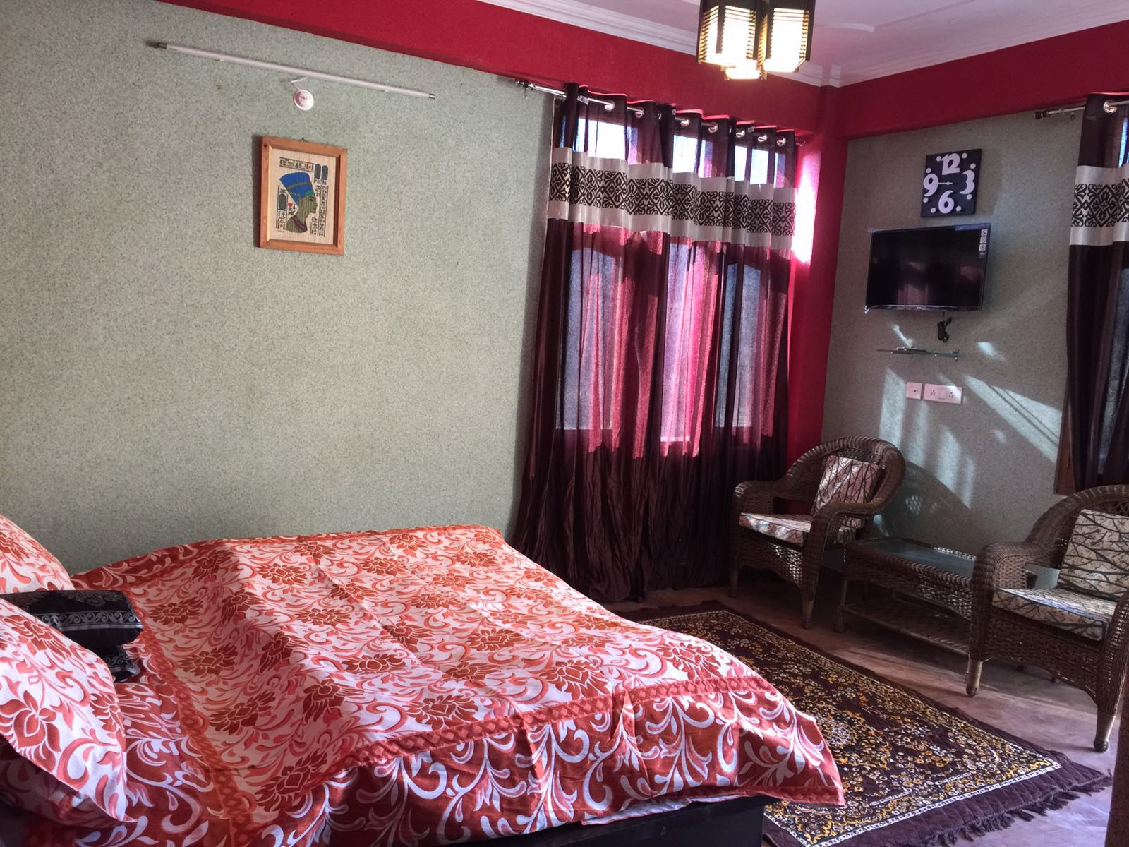 Shenel Home Stay  - Tap to explore photos