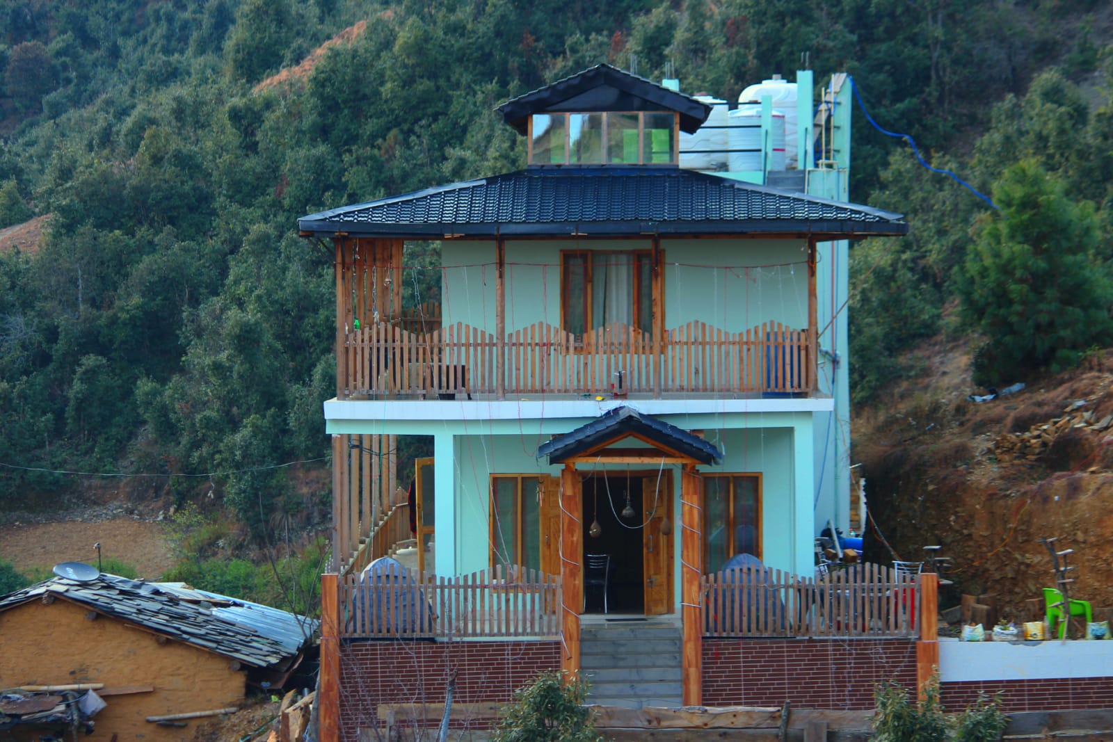 Hotel Veda Inn - Tap to explore photos