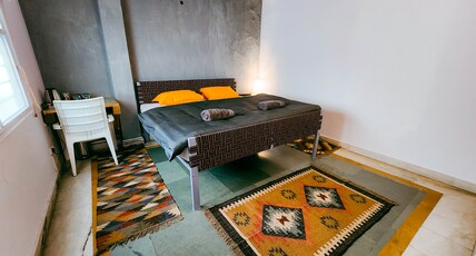 JHouse Room Type - Deluxe Room - Art