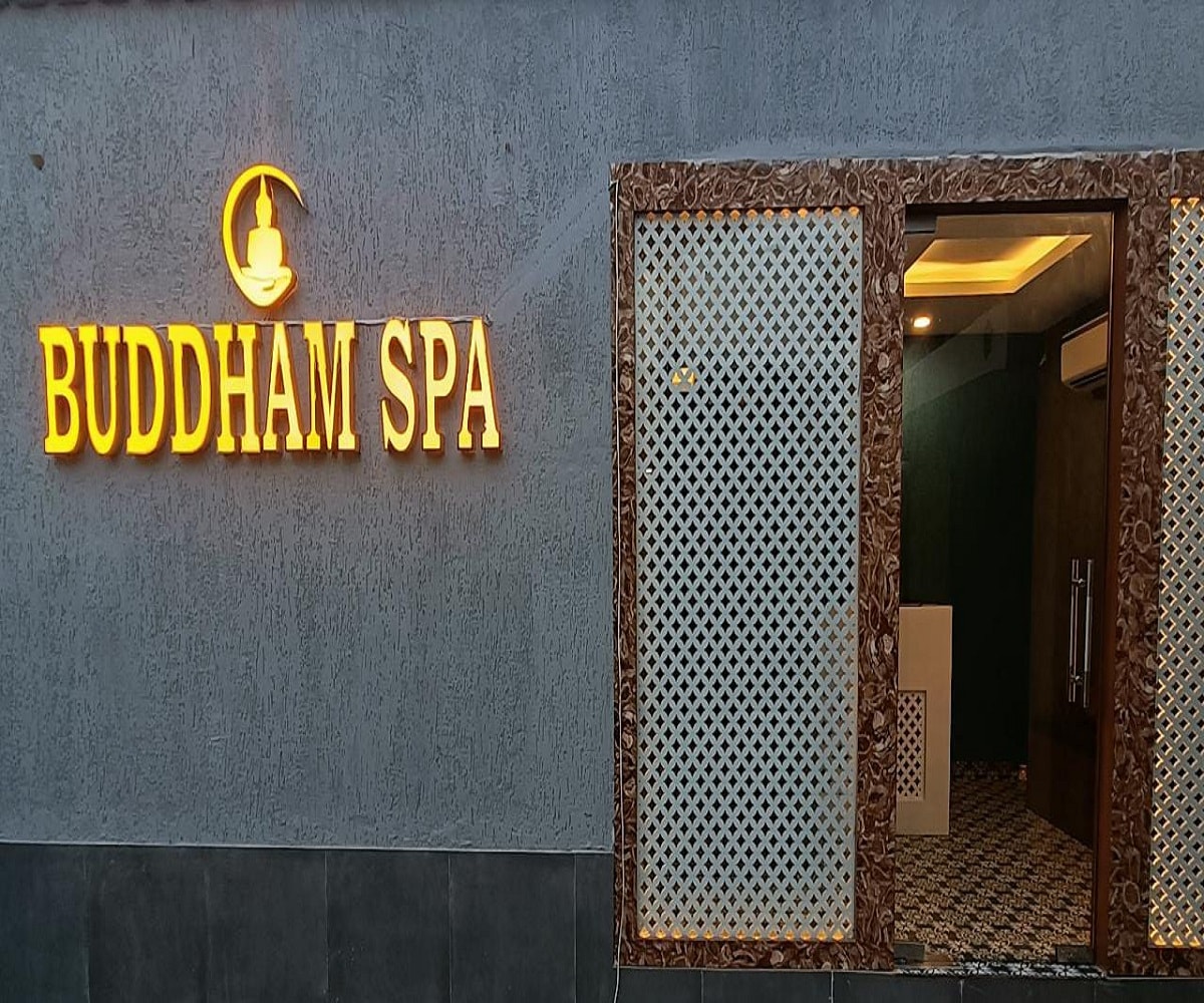 Alivaa Hotel, Millennium City Center, Sector 29, Gurugram - Tap to explore photos