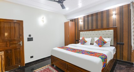 Via Four Season Room Type - Deluxe Room