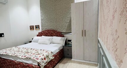 Aahaan Elite Homestay Room Type - 1 Bhk Luxury Flat in Centre of City