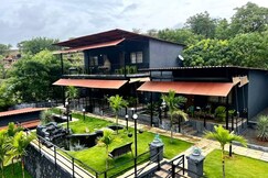 AppleStays Bogun Villa Retreat