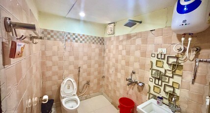 The Green Valley Resort Dhanaulti Room Type - Big Cottage