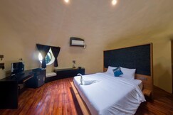 Silver Iris resort