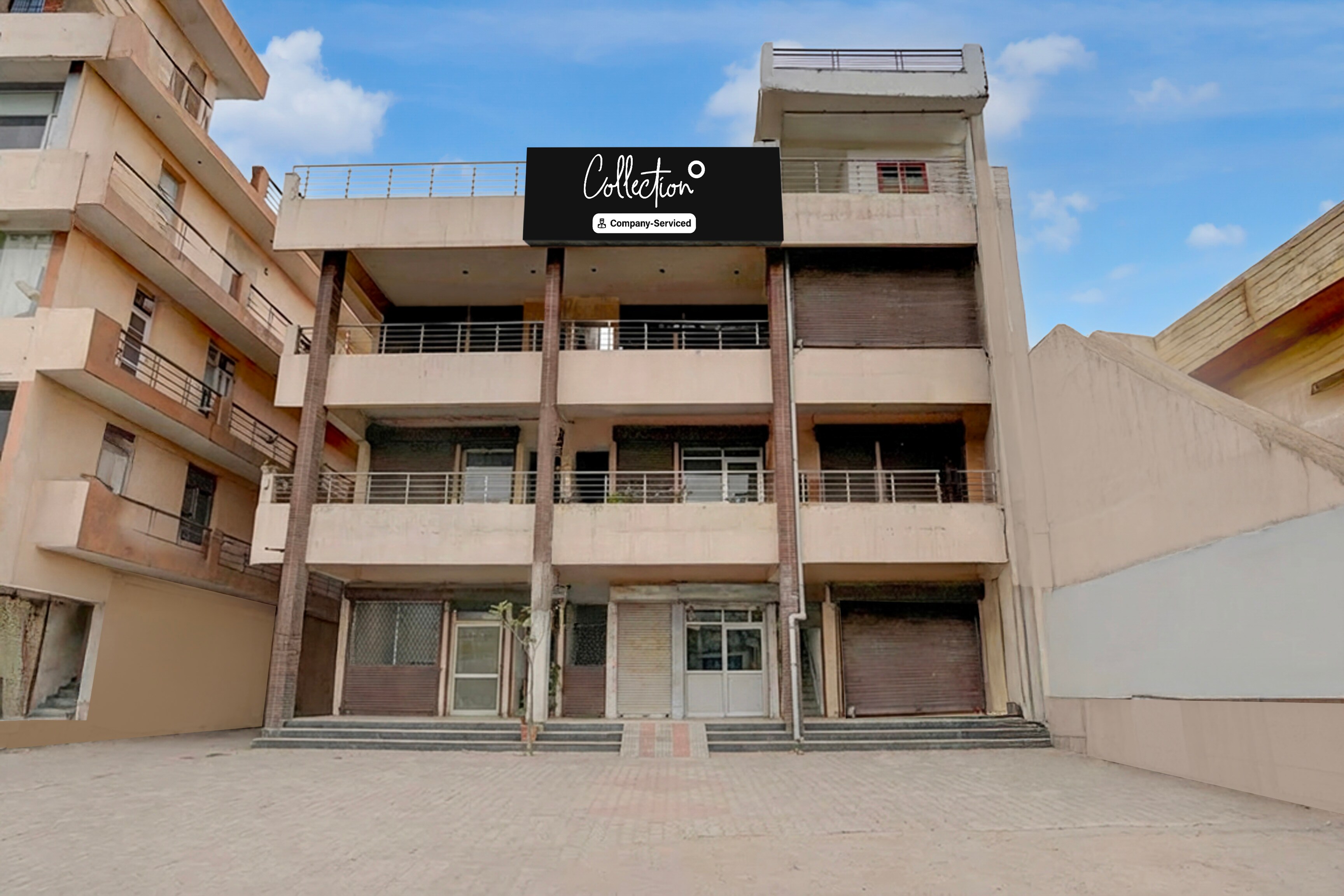 Super Collection O Sector 5 Chandigarh - Tap to explore photos