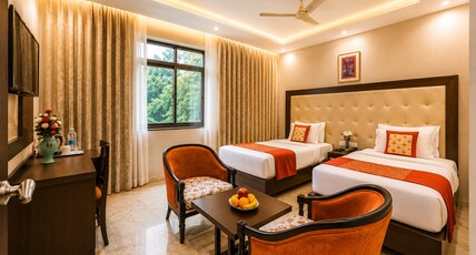Hotel Amar Inn by Quadis - Lajpat Nagar Room Type - Superior Twin Room with City View
