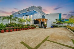 FabHotel Tiru Rooms