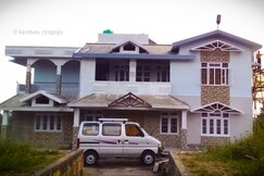 RI KHASI GUEST HOUSE