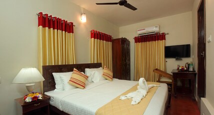 VICTORIA HOTELS AND RESORTS Room Type - Deluxe Room