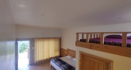 Whistling Mountain Resort Room Type - Bedroom 7